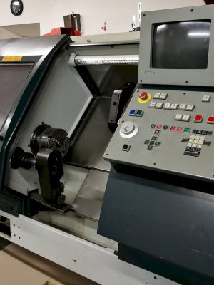 کار با دستگاه تراش CNC